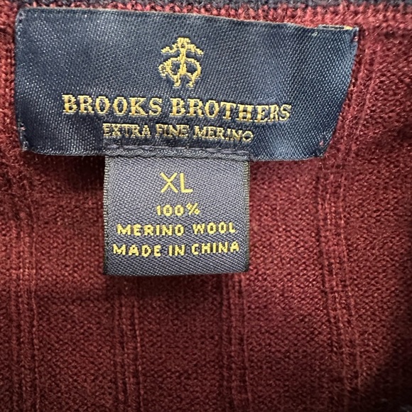 Brooks Brothers Burgundy Zip-Up Sweater Vest - Picture 2 of 5